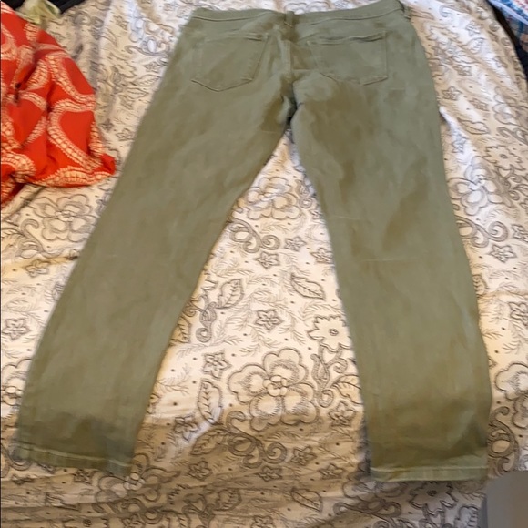 Universal thread green jean - Picture 2 of 2